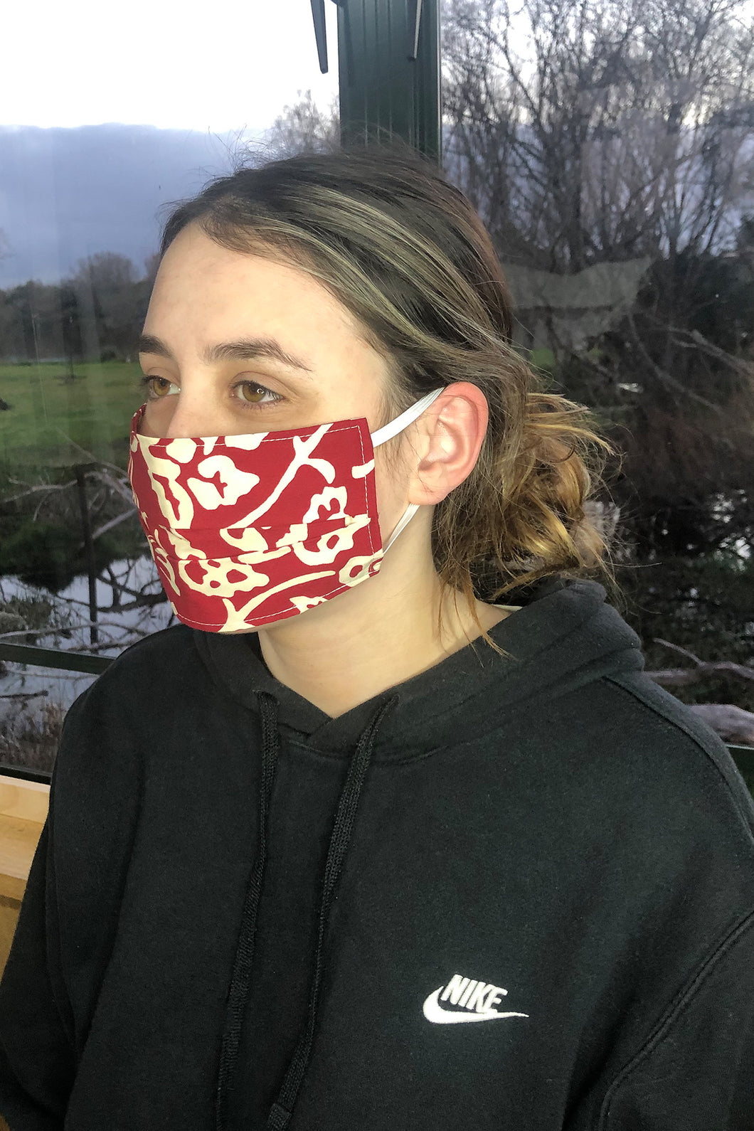 Maroon Pattern Cloth Face Mask Pleated